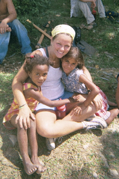 Our Project Leader with Dominican Children