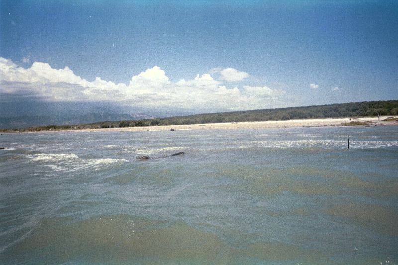 The beach of the salt lake