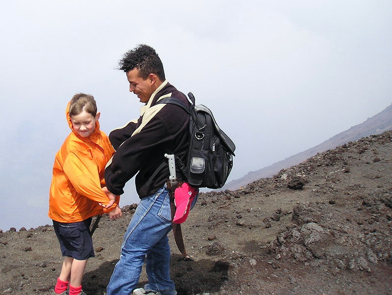 Ari & Enrique at the crater