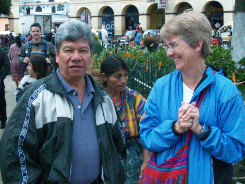 Jose Geronimo Gomez & MAT, Plaza Cataluna, San Juan, Guatemala, January 11, 2006