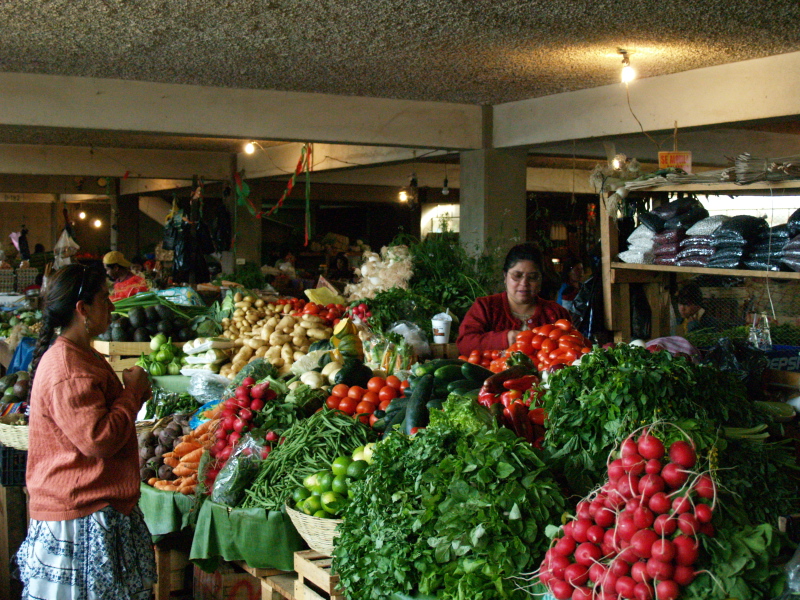 Mercado, San Juan, Guatemala, January 11, 2006