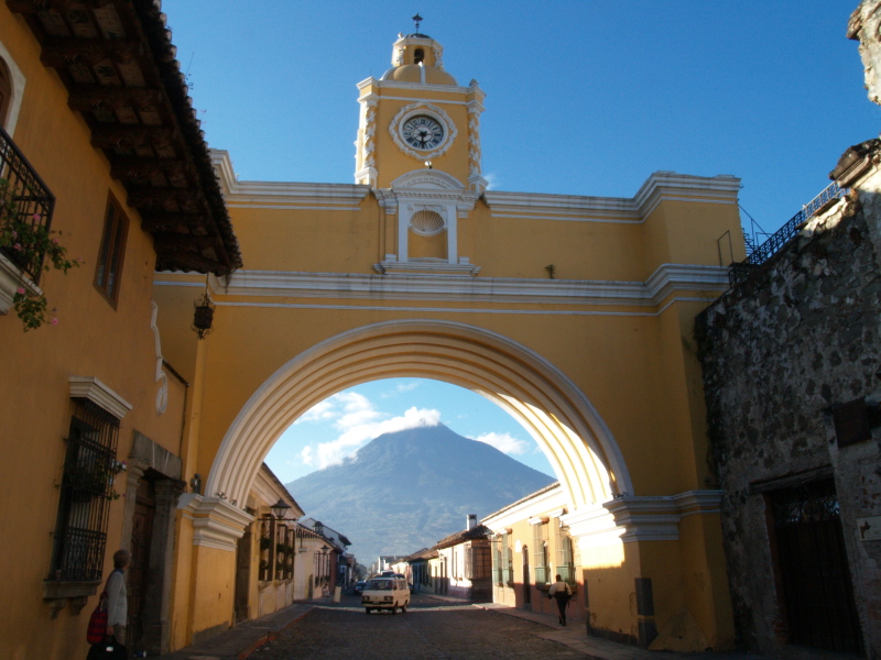 El Arco, Antigua, Guatemala, January 12, 2006